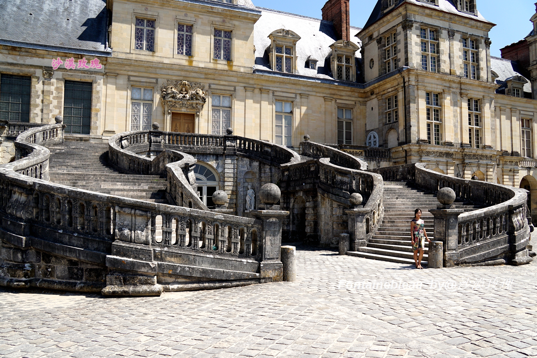 汇聚了法国宫廷800年历史的宫殿，翻译史上最浪漫的杰作