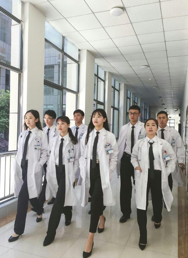中国最强前五名医学院,最值得报考的三所医学院
