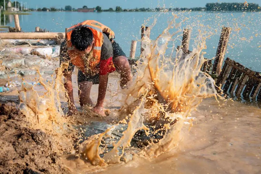 中国军人肤色,中国军人代表的颜色