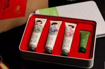 护手方法秋冬保湿,秋冬护肤保养皮肤