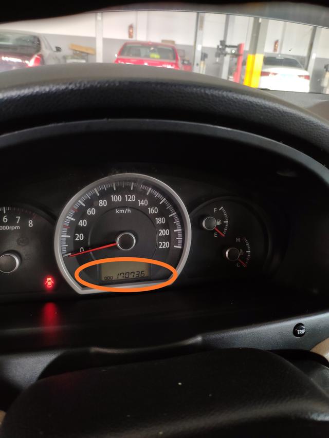 起亚狮跑暖气小水箱堵了咋办,起亚狮跑水箱炸裂