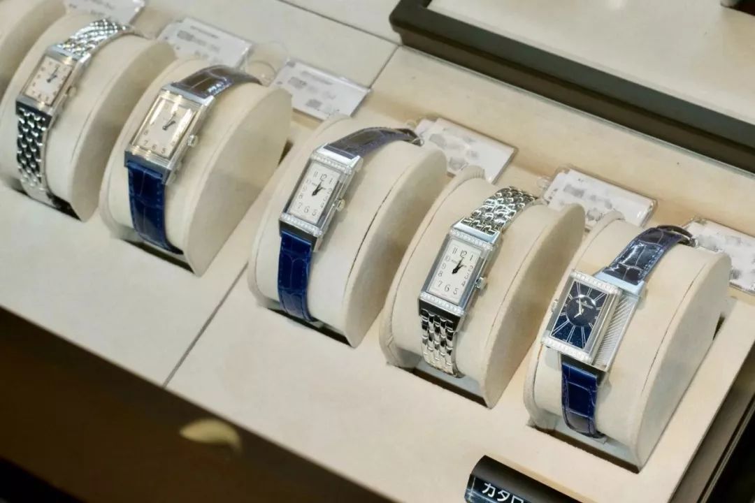 东京购物攻略视频大全,东京购物攻略必买清单图片