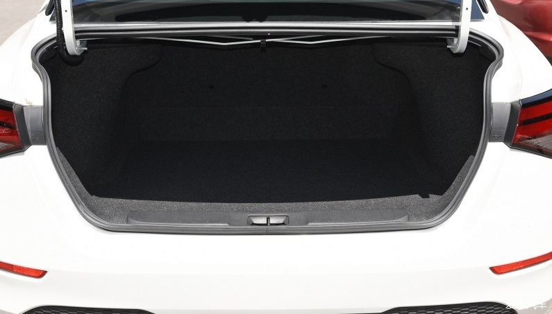 15万左右轩逸提车作业,15万预算省油性价比高的家轿