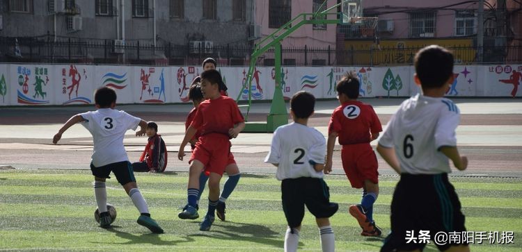 超越从足下起航下一句,2019小学校长杯足球赛