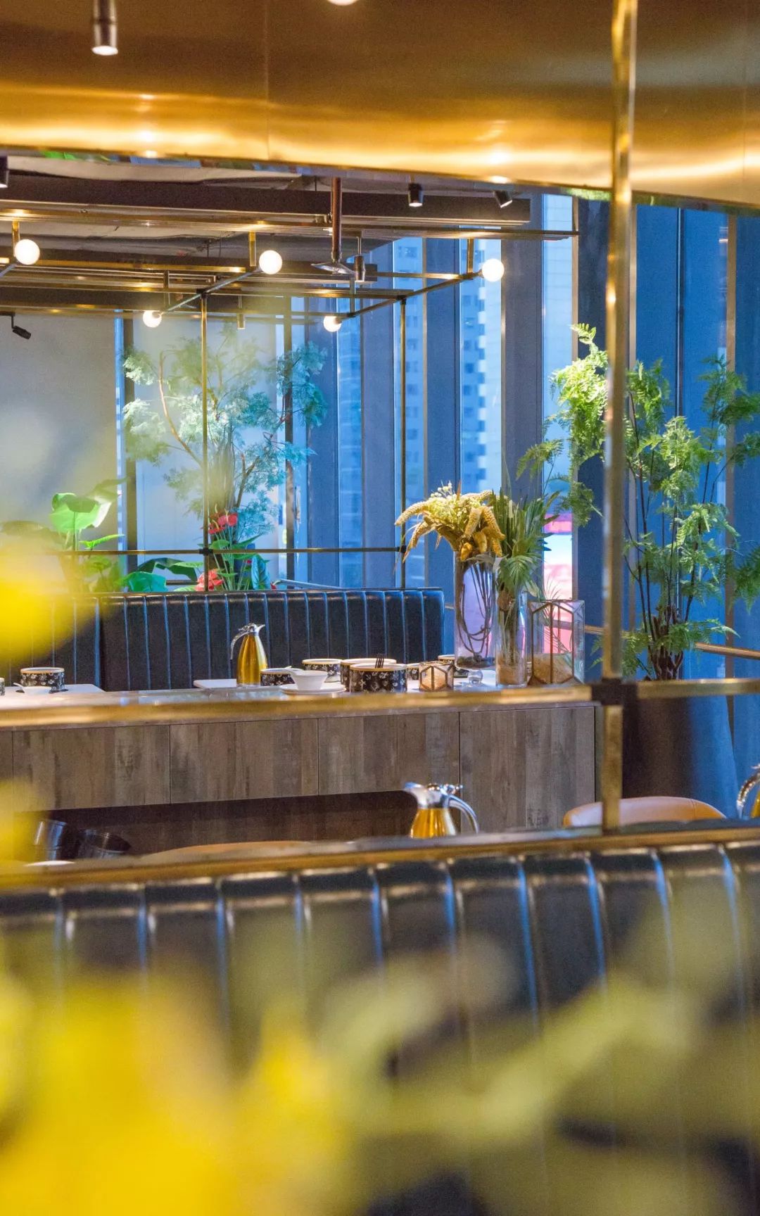 象拔蚌拼鹅肝三文鱼刺身拼盘,象拔蚌三文鱼鹅肝刺身拼盘