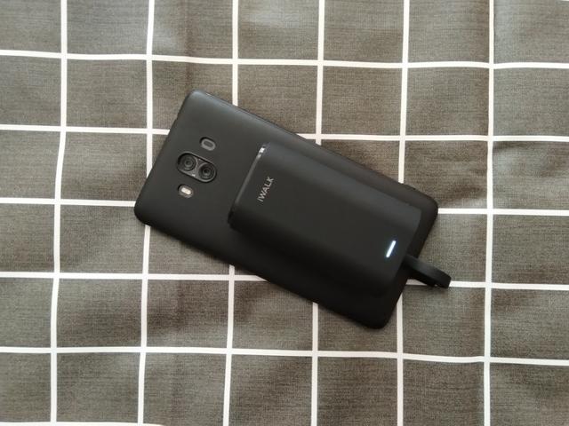 爱沃可iwalk二合一无线充电宝,爱沃可iwalk充电宝typec