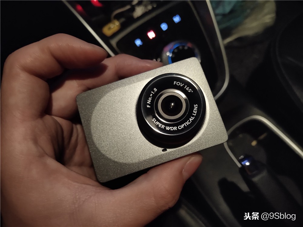 小蚁行车记录仪动力版2代评测,小蚁行车记录仪买哪款