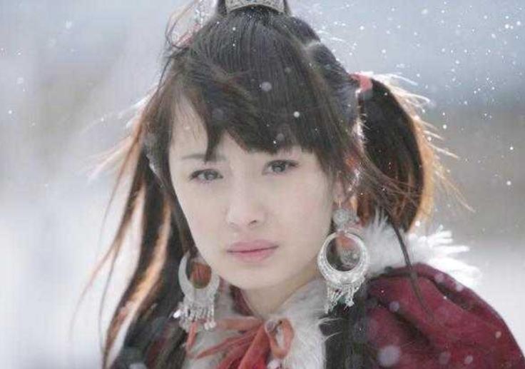 郭襄后期武功有多可怕倚天屠龙记,郭襄武功平平为何能建立峨眉