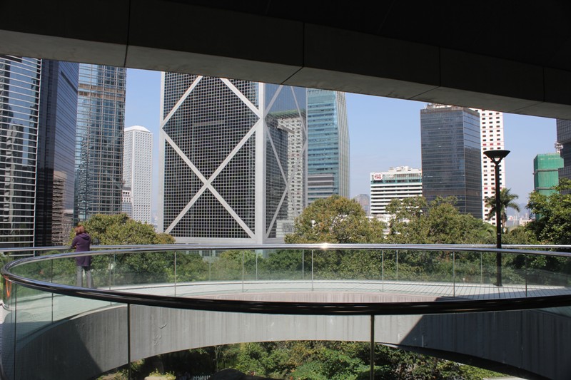 石屎森林中的一块翡翠——香港公园