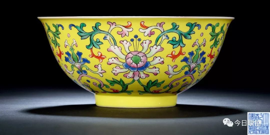 崇庆皇太后庆寿图,崇庆太后万寿图乾隆衮服