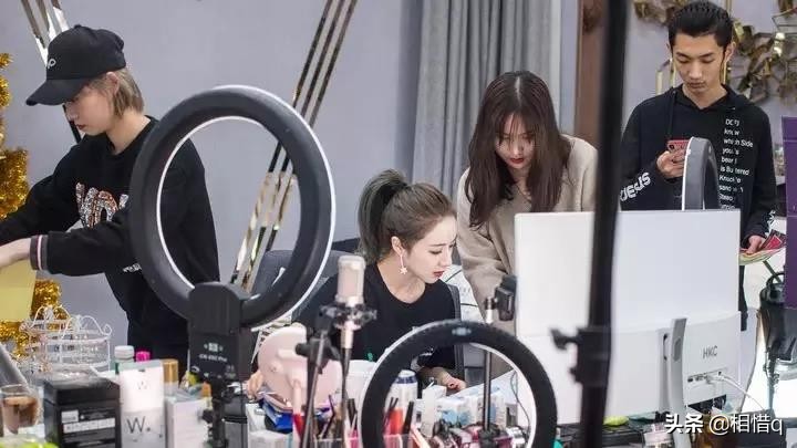 李佳琦vs薇娅618,李佳琦和薇娅谁是第一名