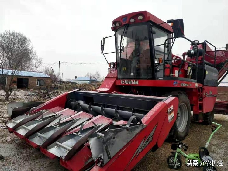 2万元左右的玉米收获机,玉米收获机械设备有哪些