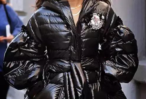 moncler蒙口羽绒服真假如何辨别,羽绒服挑选指南面料