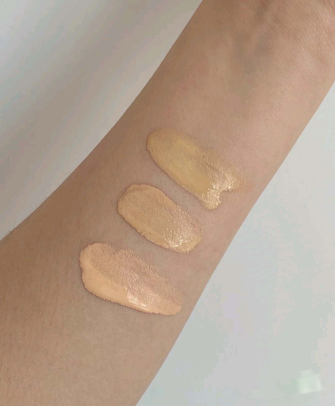 dw粉底液和兰蔻持妆粉底液对比,四大品牌粉底液遮瑕持久不脱妆