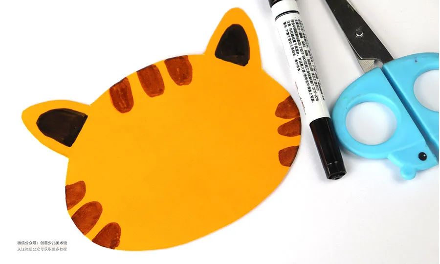 儿童画草丛立体剪纸,小猫在草丛睡觉简笔画