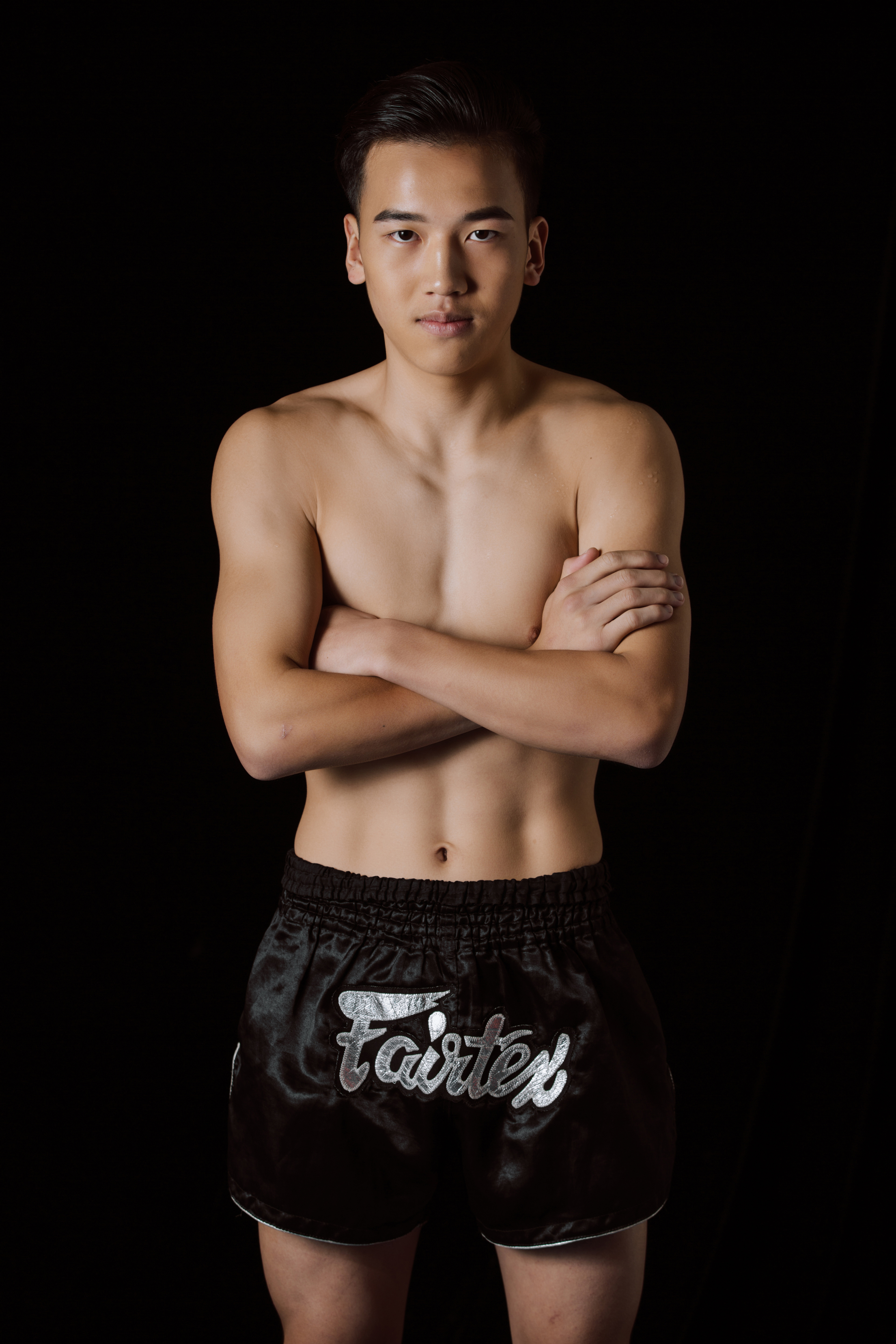 魔鬼八人战完整视频,魔鬼八人战直播现场