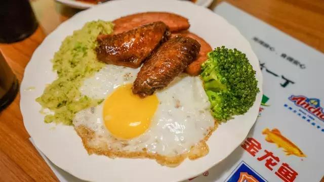 香港的正宗街头港式茶餐厅,香港的正宗港式茶餐厅