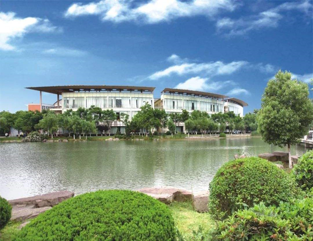 浙江一所经常被误解的大学,占地面积约1687亩,国内知名度不高