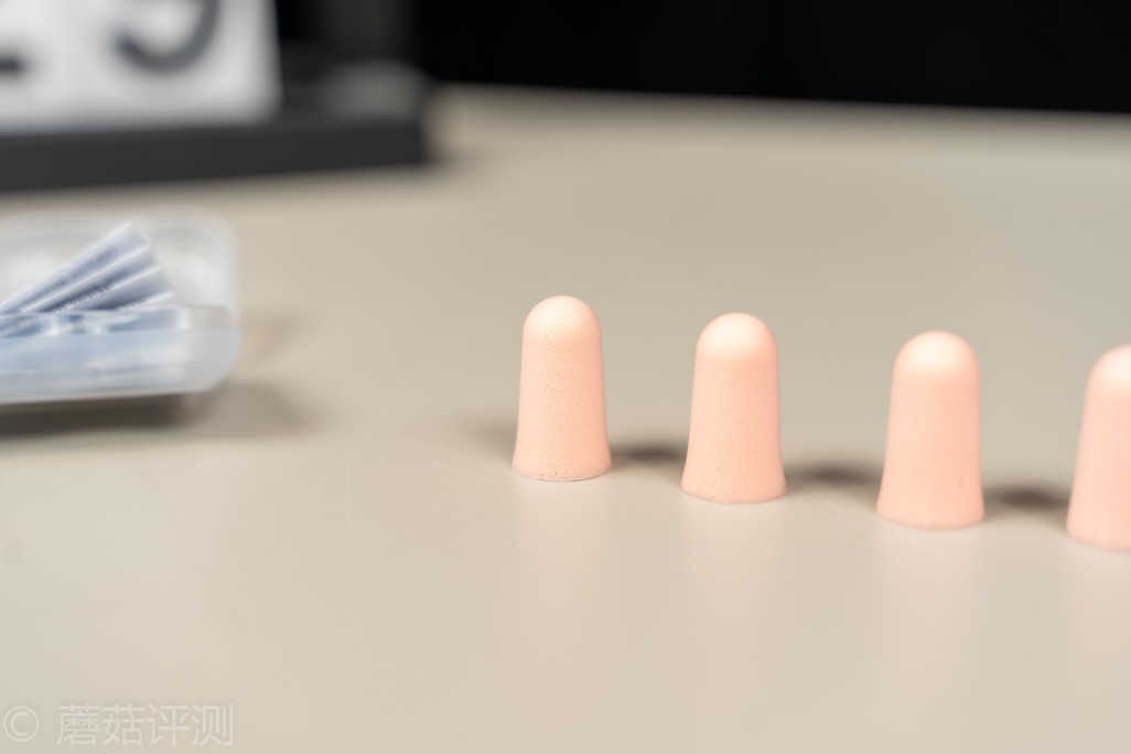 比较推荐的降噪耳塞,体验感最好的头戴降噪耳机