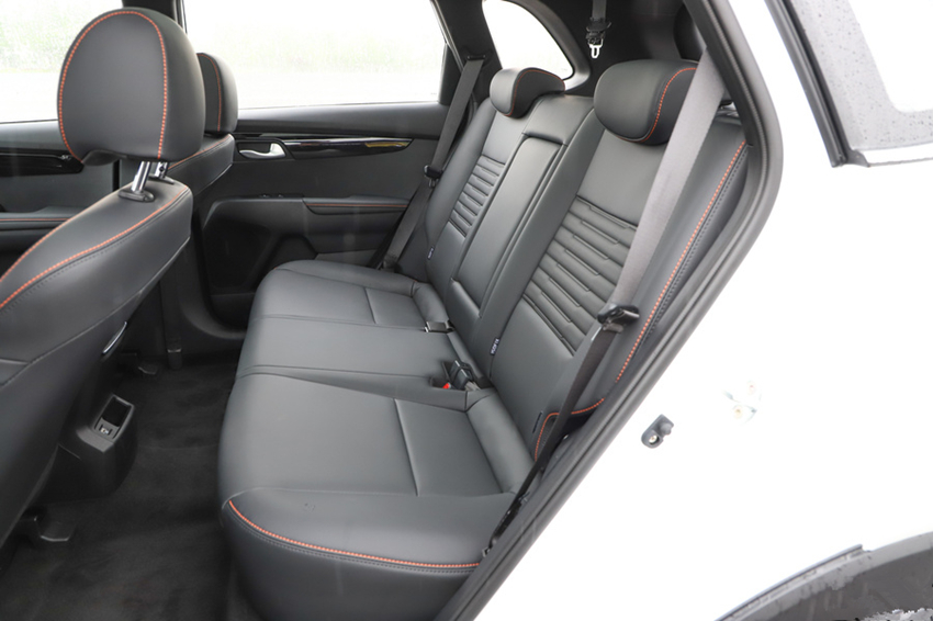 丰田威驰1.58万公里更换变速箱,丰田威驰自动挡落地价格是多少