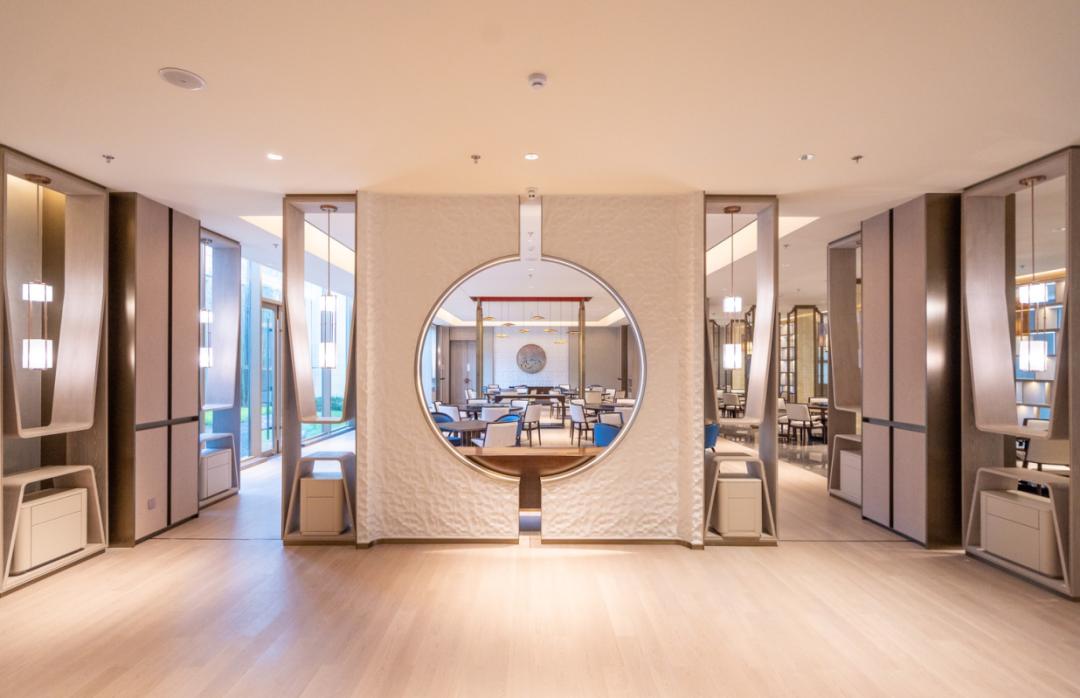 青岛崂山君澜度假酒店圣诞节,崂山君澜度假酒店附近的沙滩