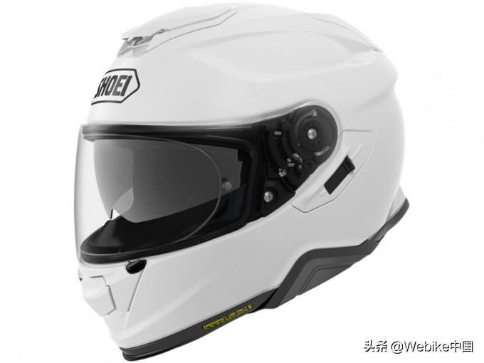 shoei与arai哪个好,shoei和arai外观颜值