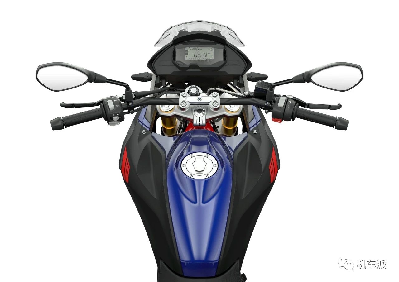宝马2021款g310r舒适版,宝马g310gs漫画图