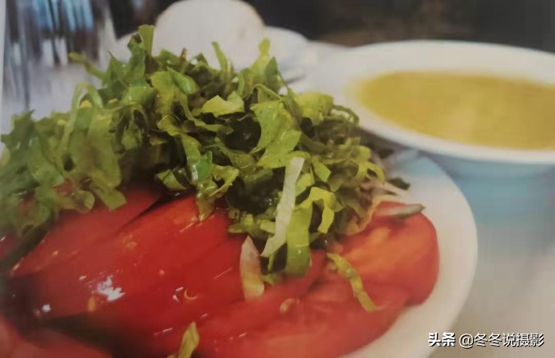 美食摆盘拍照构图,拍餐桌怎么拍出高级感