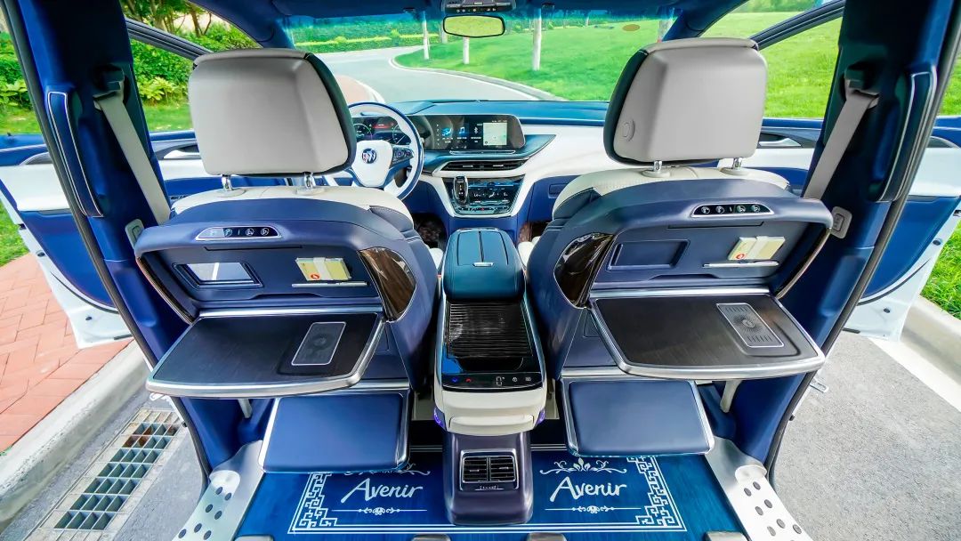 「RA车展提前看」今日推荐：弘艺智车水晶宝座来了