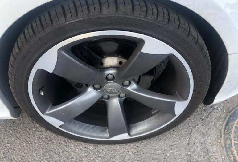 老款敞篷rs5落地多少钱,老款rs5双门v8自吸