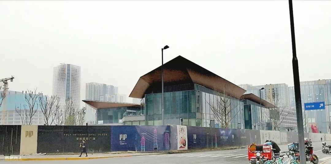 大源村最靓的仔,成都秦皇寺cbd和大源cbd