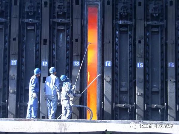 向您们致敬—高温下的焦化工人