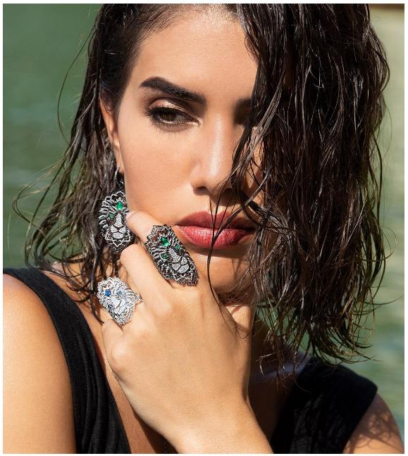 apm鍜屾綐澶氭媺 (娼樺鎷夊拰apm)