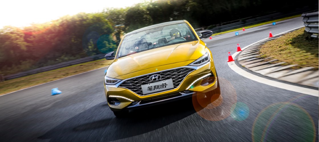 凯美瑞雅阁天籁二手车买哪个,二手车买凯美瑞还是天籁