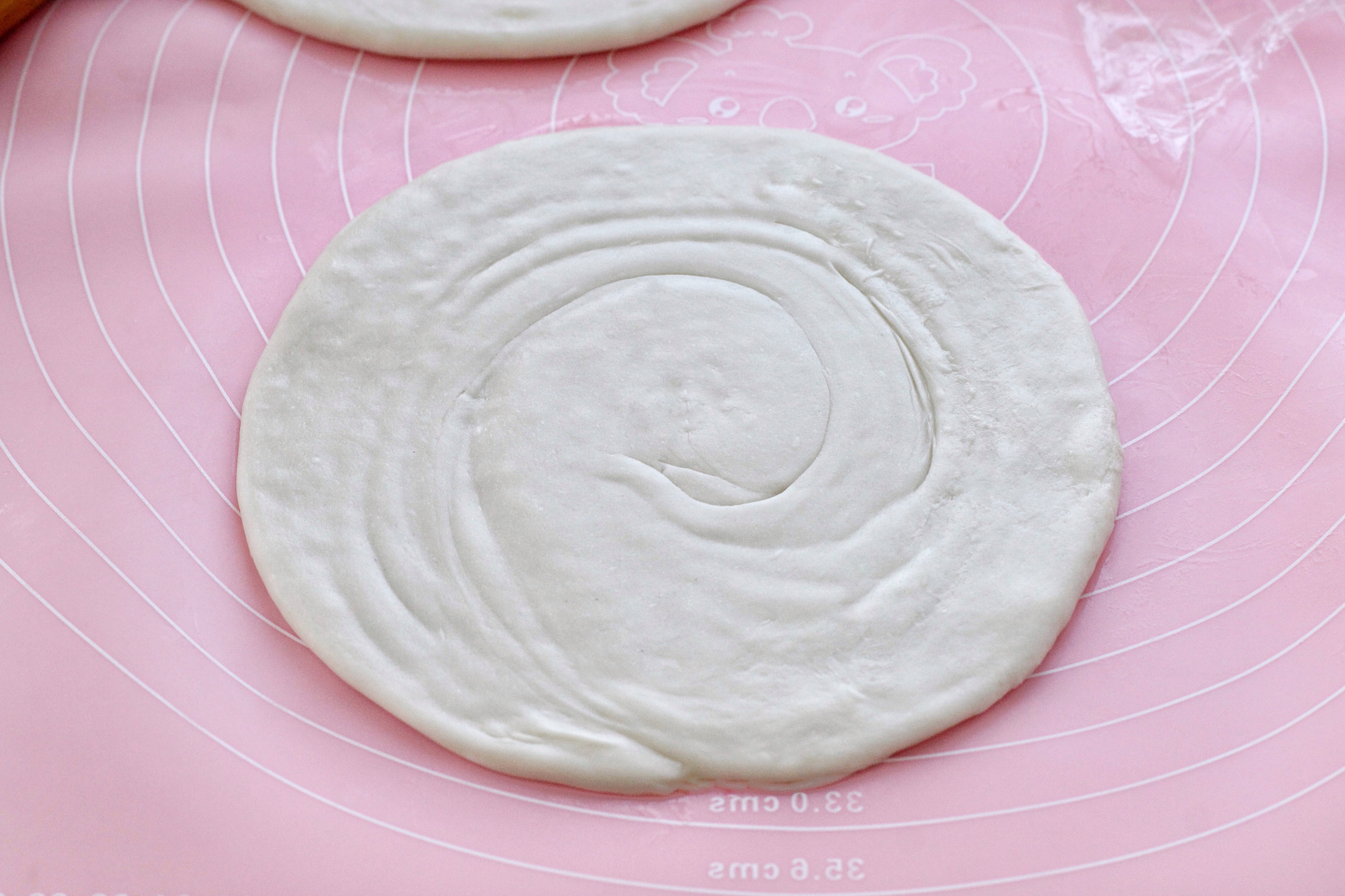 油饼怎么烙才能不糊又脆,烙油饼怎么做不硬又酥脆