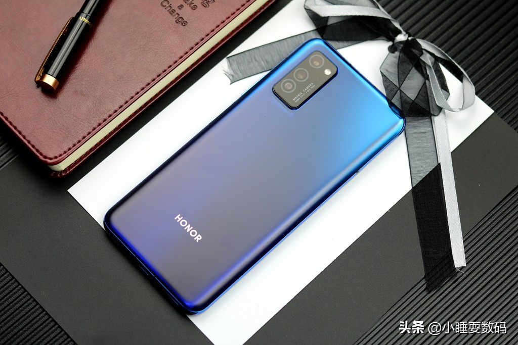 年轻人首选高性价比5g,年轻人值得买的手机中高端