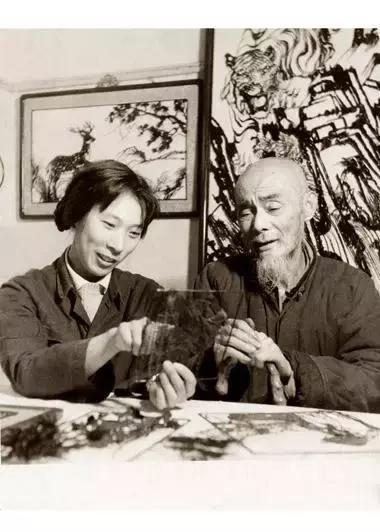 除故宫外的另一座宝库：揭秘人民大会堂77年悬挂的56幅字画