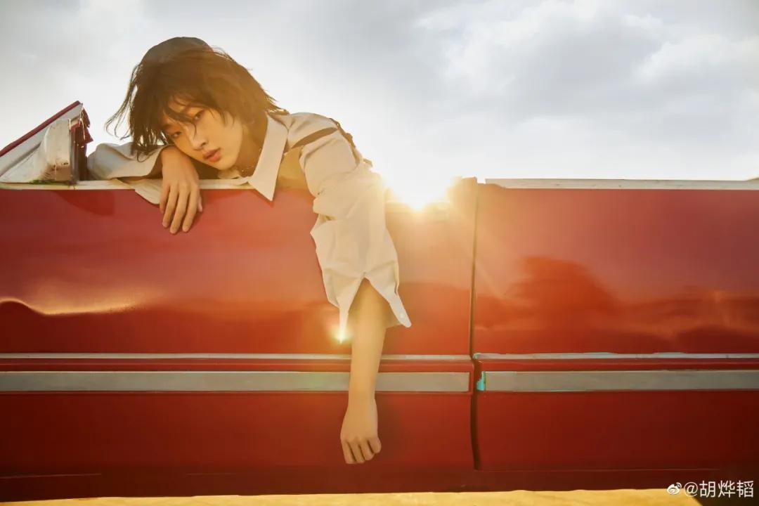 黄子韬王一博101创造营,创四选手撞脸王源