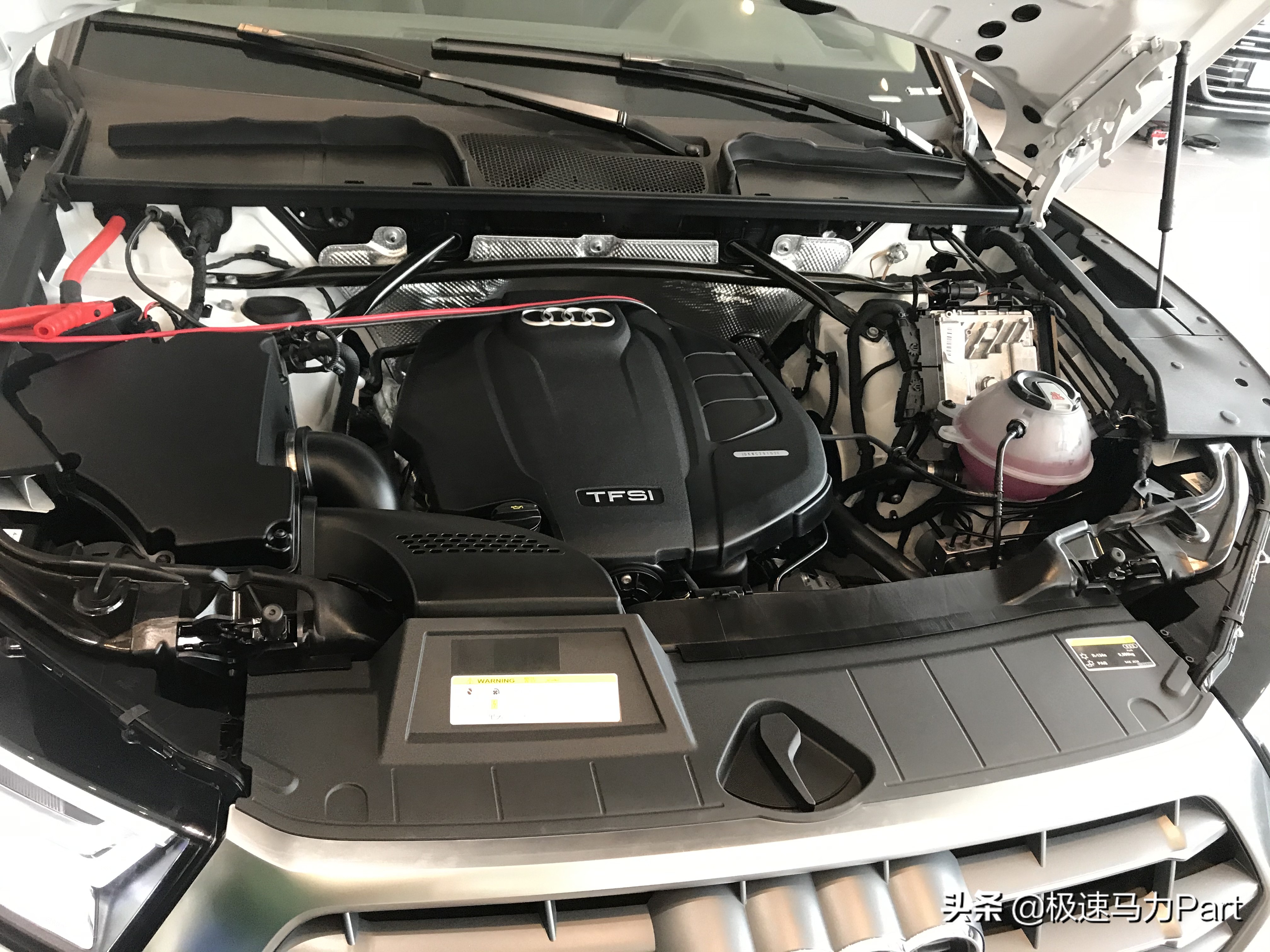 奥迪q5l和汉兰达对比评测视频,2014奥迪q5lsportback评测