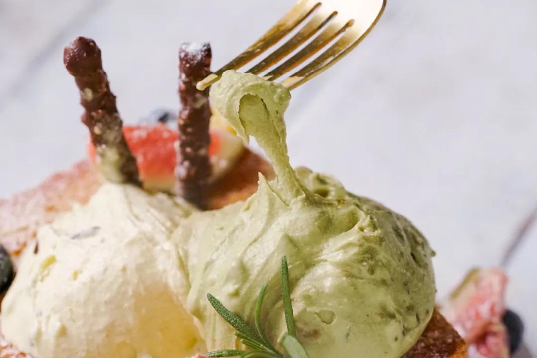 12种不同吃冰淇淋的方法,夏天吃冰淇淋的正确方式