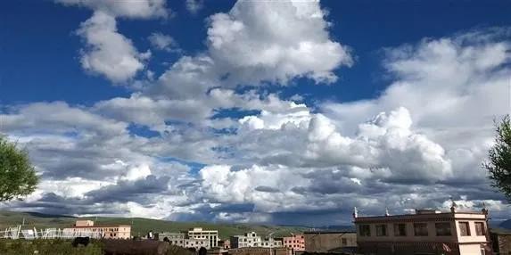 8月格聂c线,8月走格聂南线穿什么