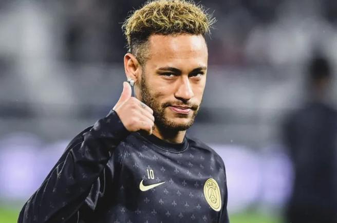 世界上排名前十的足球运动员,足球运动员职业生涯进球排名