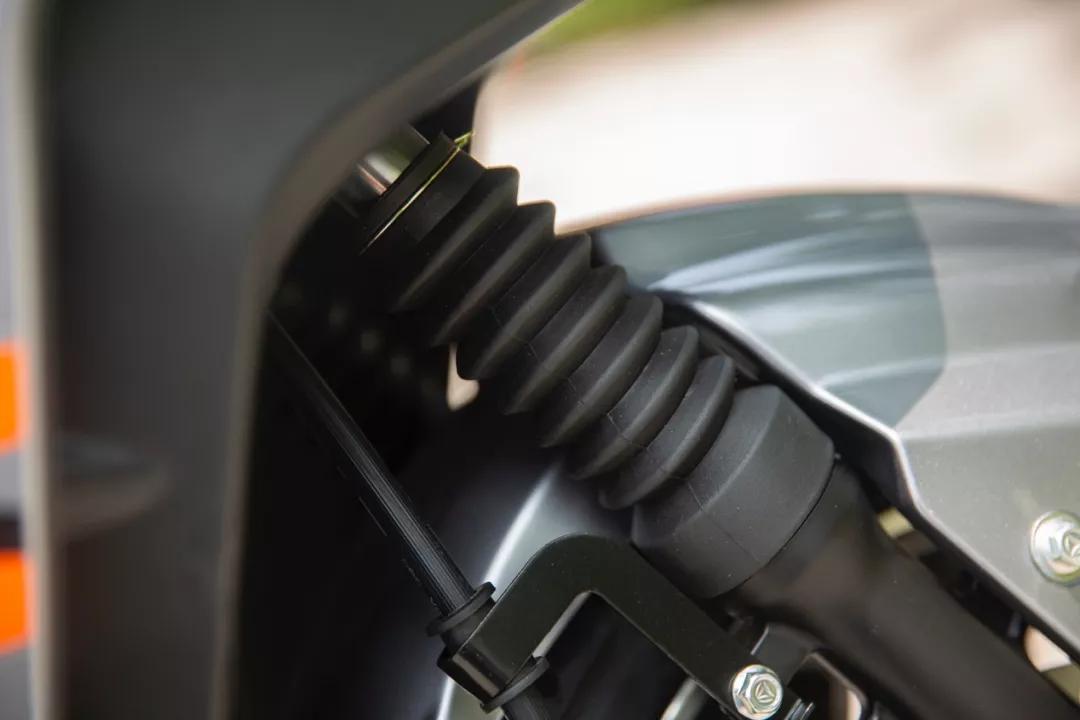 雅迪轻便摩托T9D能装多大电池,雅迪t9