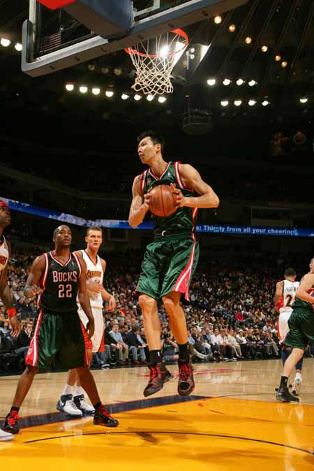 守篮板抢篮板,抢防守篮板技术