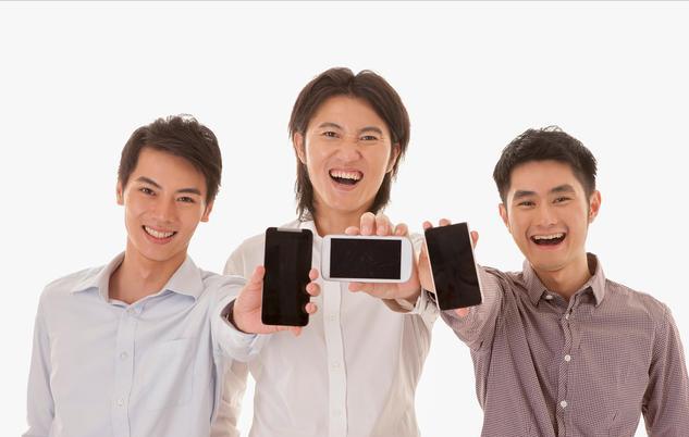 拍照好不卡顿性价比高的手机1500,1500-2000元最值得推荐的新手机