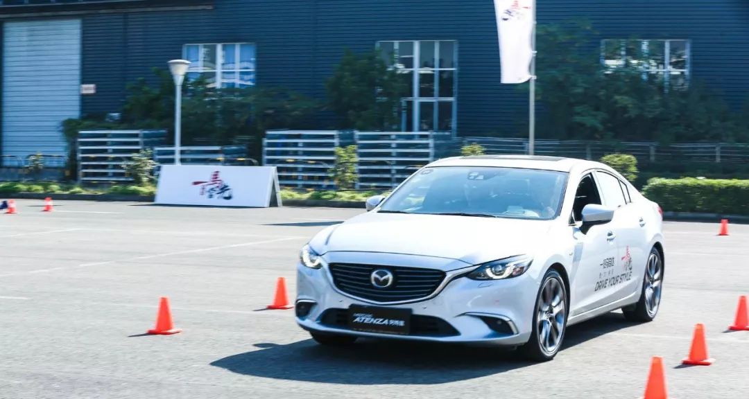 雅阁君威凯美瑞阿特兹怎么选,雅阁天籁凯美瑞迈腾君威对比