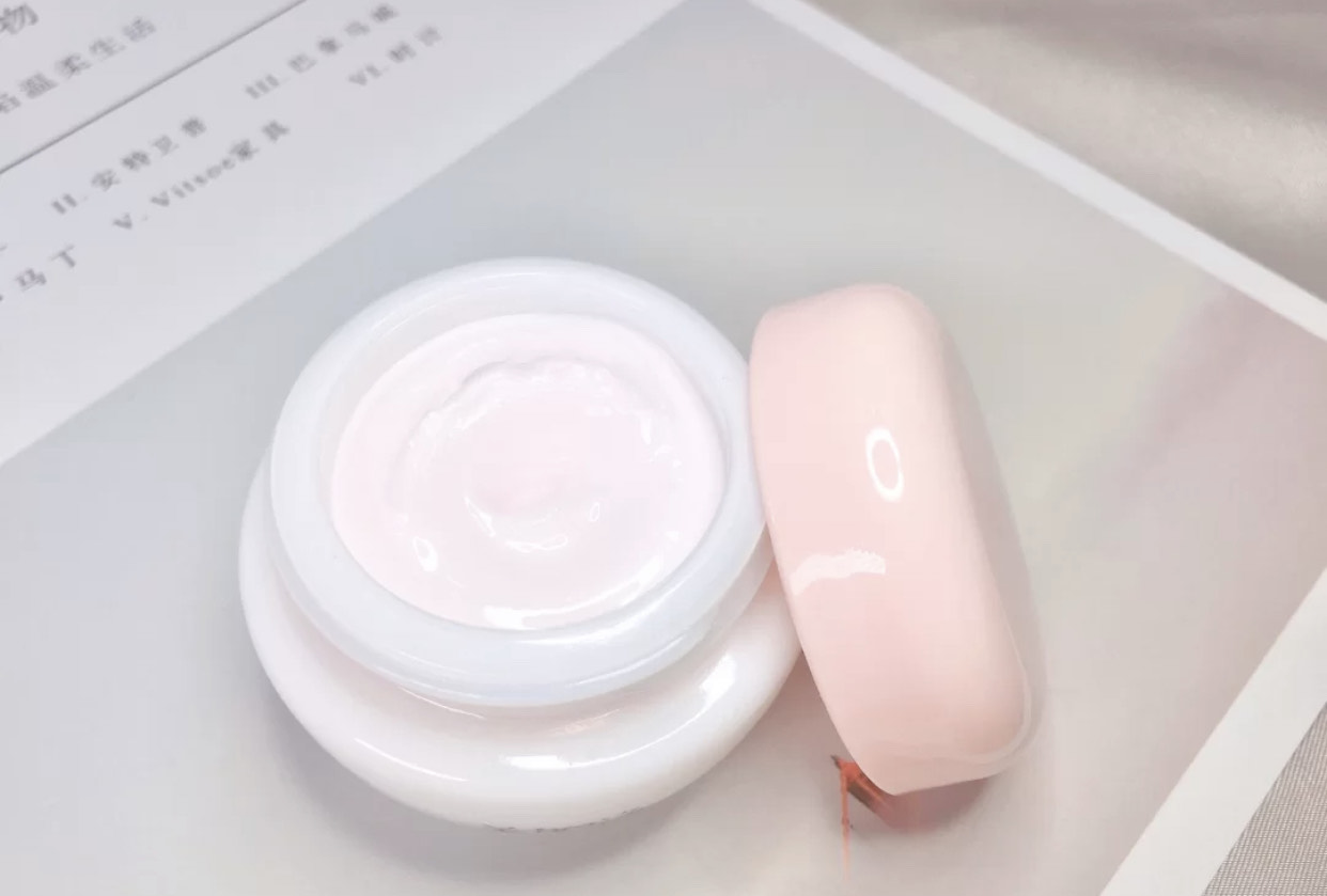 国货护肤面霜平价好用不,国货面霜不油腻好吸收