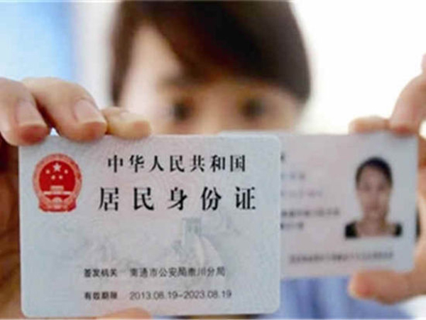 三胞胎小孩取名,三胞胎宝宝起名字大全男孩