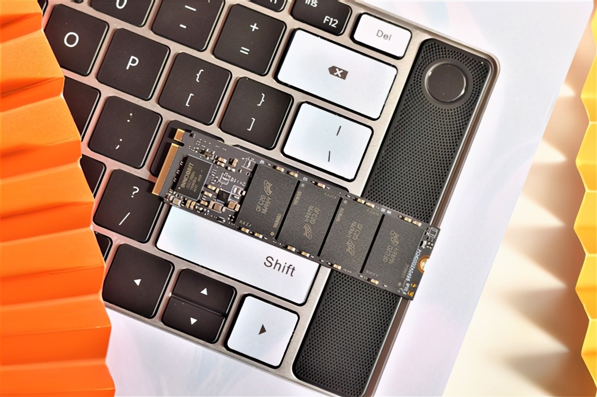 大华c900256g固态测评,大华c900plus-bm.2nvme