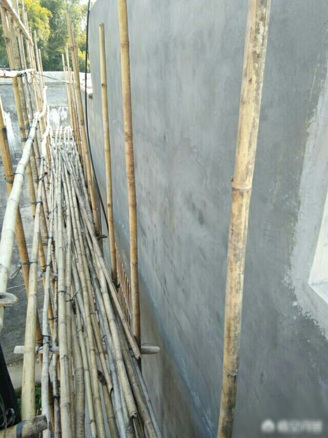 墙面刮了水泥油还能贴砖吗,外墙水泥油怎么做